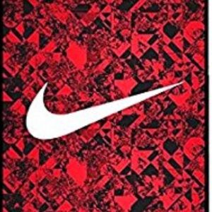 Meet your Posher, Raymond